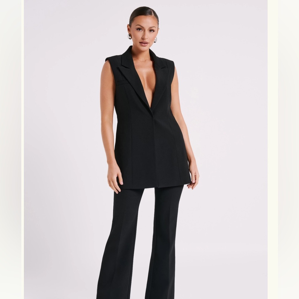 Meshki Robin Oversized Suiting Vest - Black
